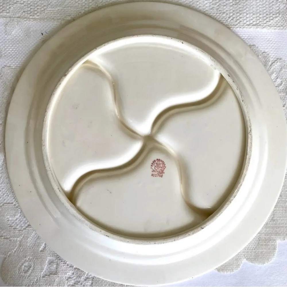 1940’s Japan Hotta Yu shoten hand painted, yellow and pink roses.